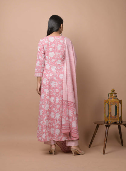 Kaajh Women's Pink Floral Print Suit Set - Distacart