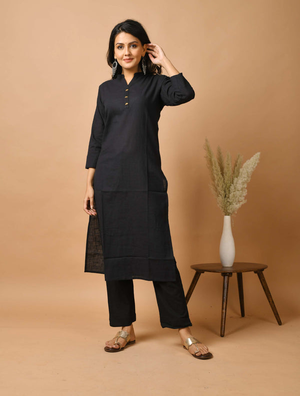 Kaajh Women's Black Solid Metal Embellishment Kurta - Distacart