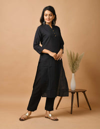 Thumbnail for Kaajh Women's Black Solid Metal Embellishment Kurta - Distacart