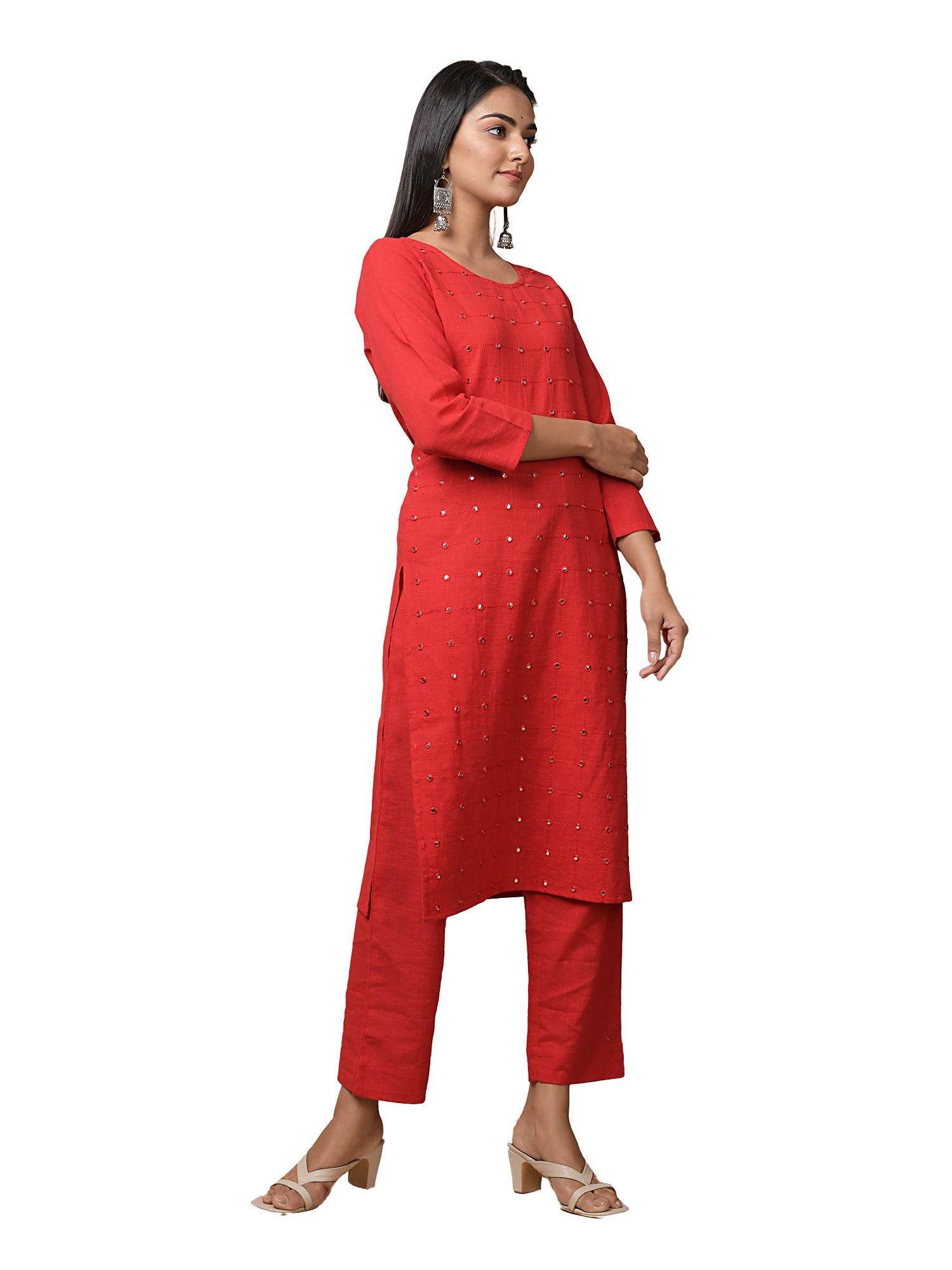 Kaajh Women's Red Solid Mirror Embellishment Kurta - Distacart