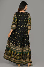 Thumbnail for Kaajh Women's Black Green Gold Printed Ethnic Kurta - Distacart