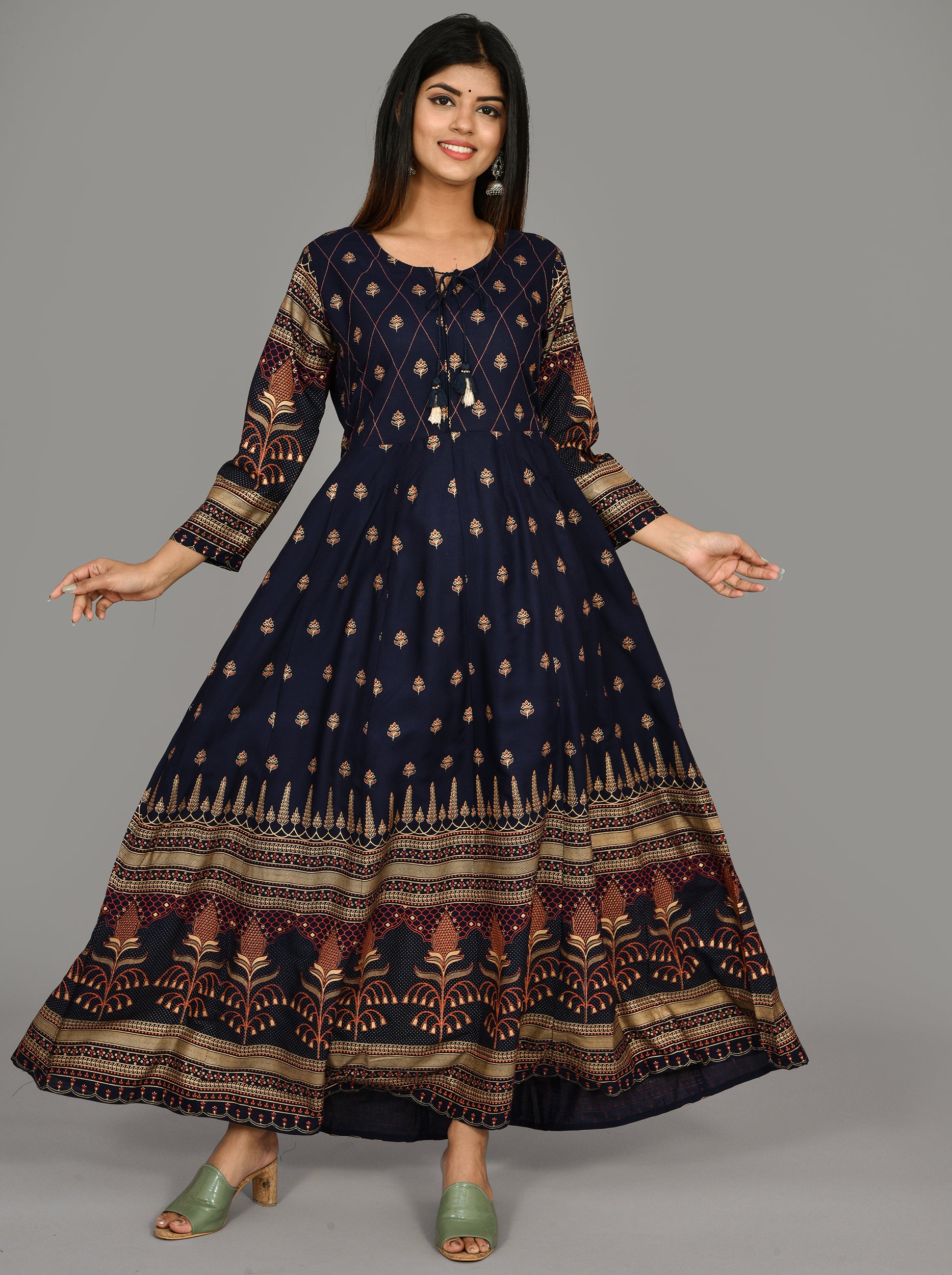 Kaajh Women's Blue Gold Printed Ethnic Kurta - Distacart