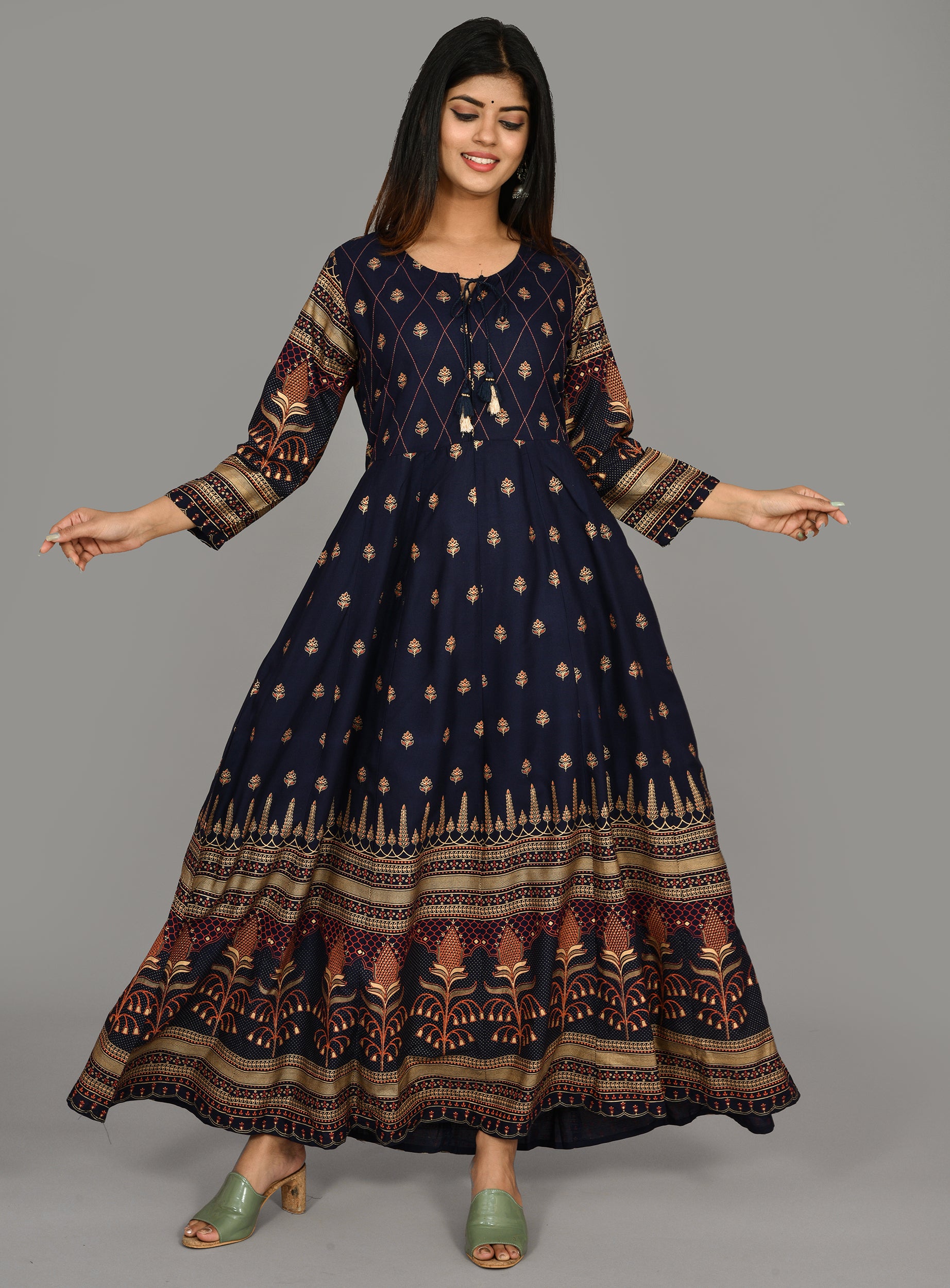 Kaajh Women's Blue Gold Printed Ethnic Kurta - Distacart