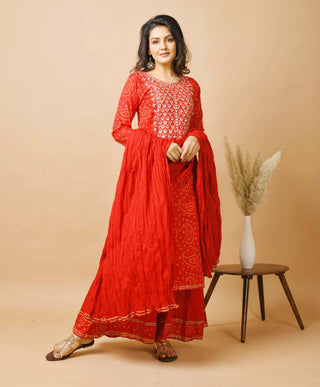 Kaajh Women's Red Bandhej Print Suit Set - Distacart
