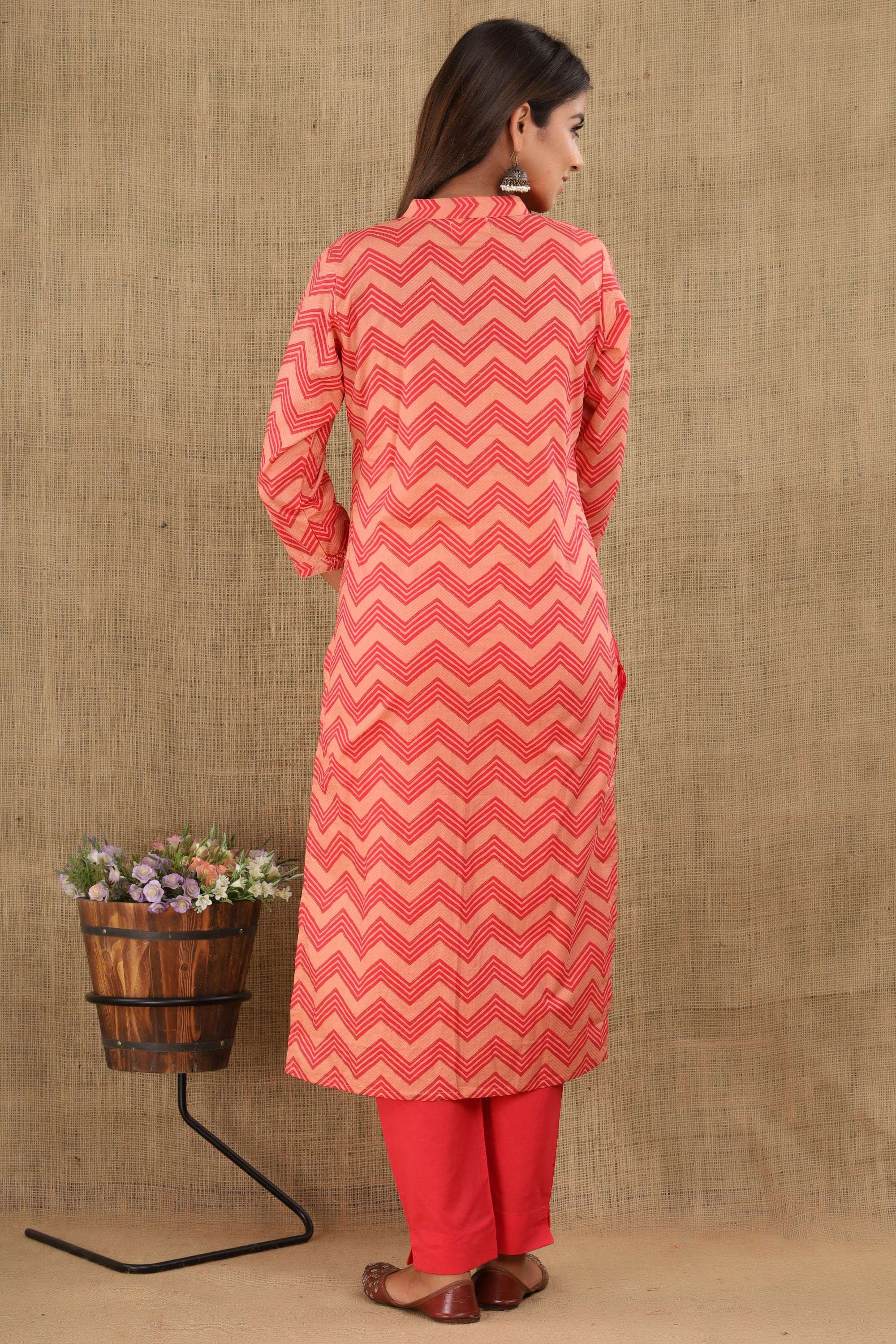 Kaajh Women's Pink Zigzag Print Suit Set - Distacart