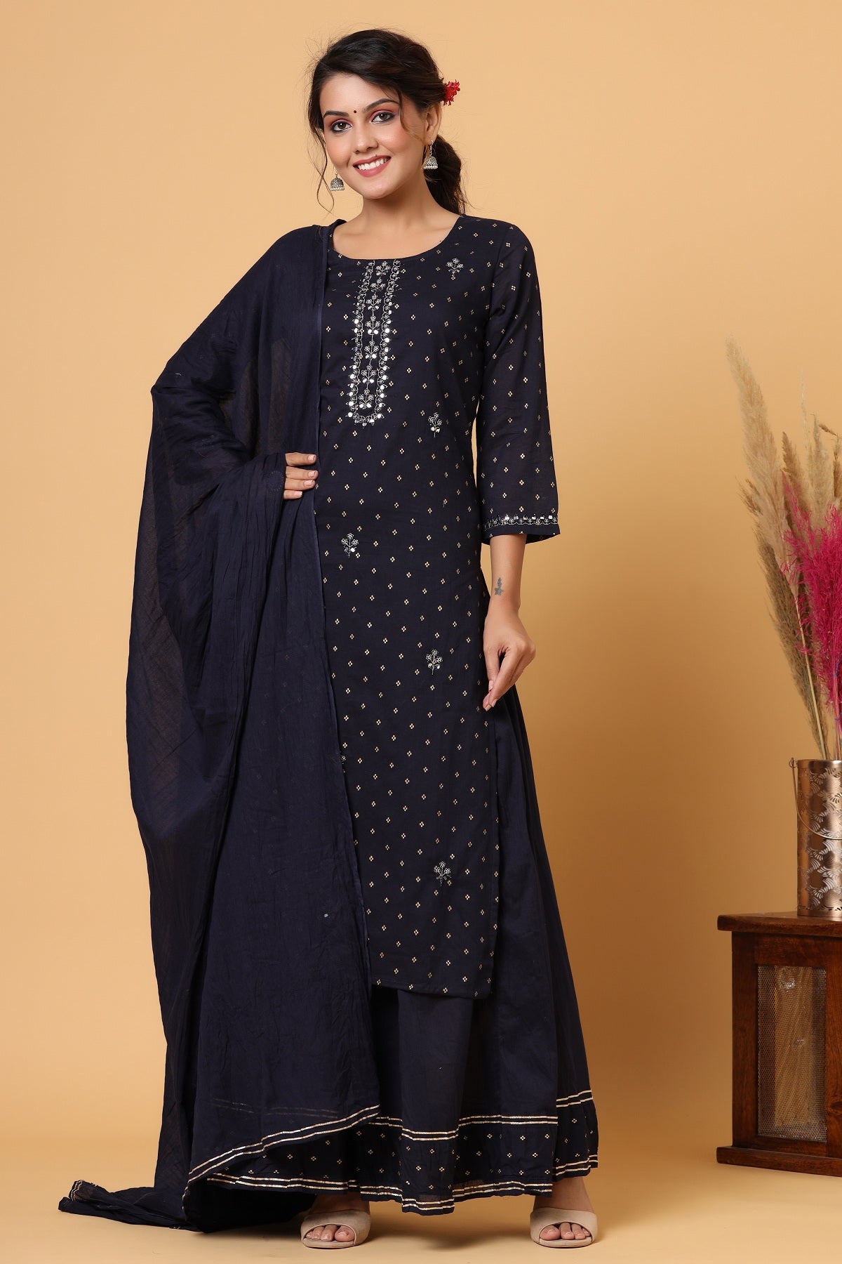 Kaajh Women's Blue Gold Print Suit Set - Distacart