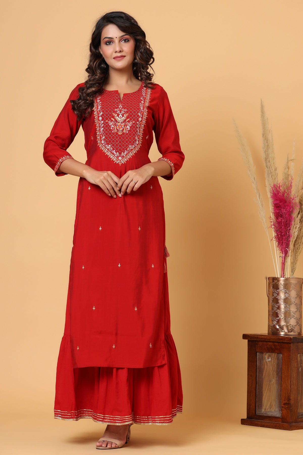 Kaajh Women's Red Embroidery Chanderi Ethnic Kurta - Distacart