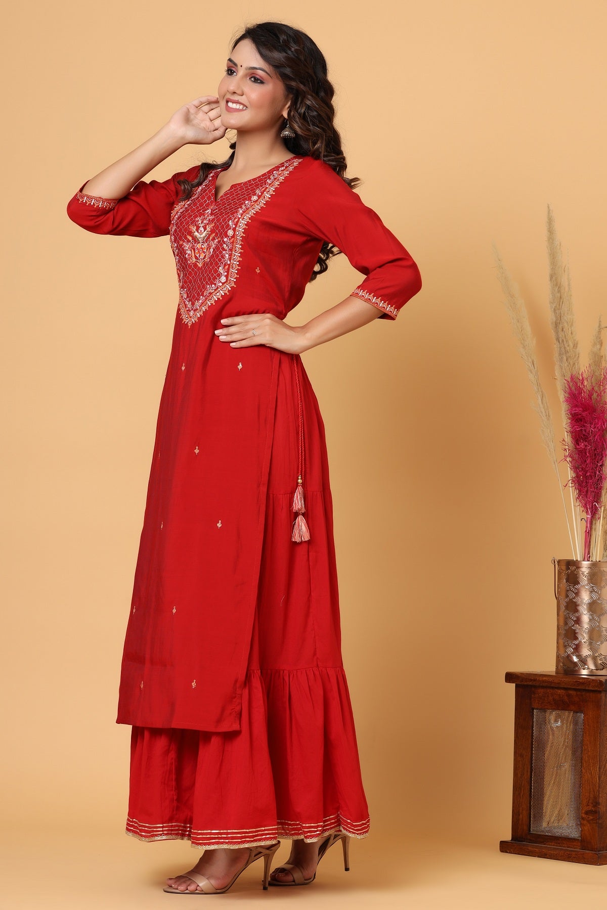 Kaajh Women's Red Embroidery Chanderi Ethnic Kurta - Distacart