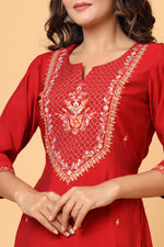 Thumbnail for Kaajh Women's Red Embroidery Chanderi Ethnic Kurta - Distacart