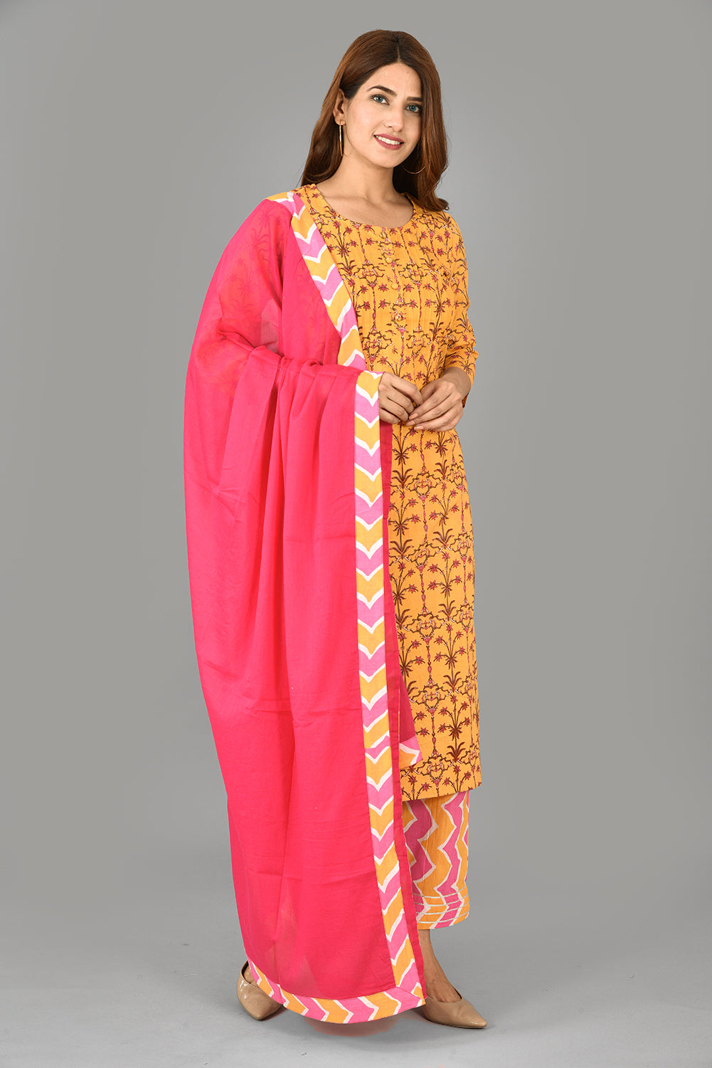 Kaajh Yellow Floral Print Suit Set For Women - Distacart