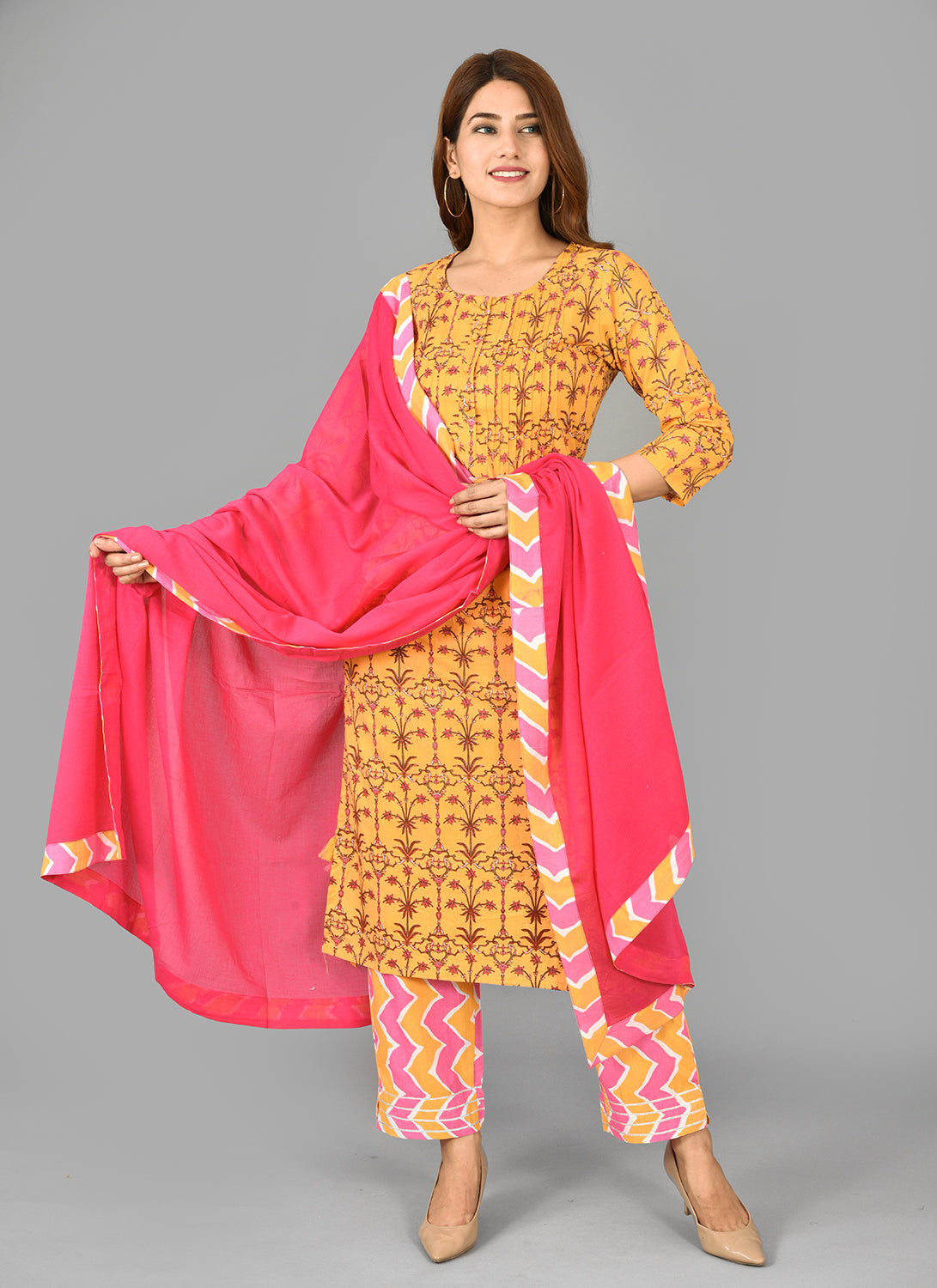 Kaajh Yellow Floral Print Suit Set For Women - Distacart