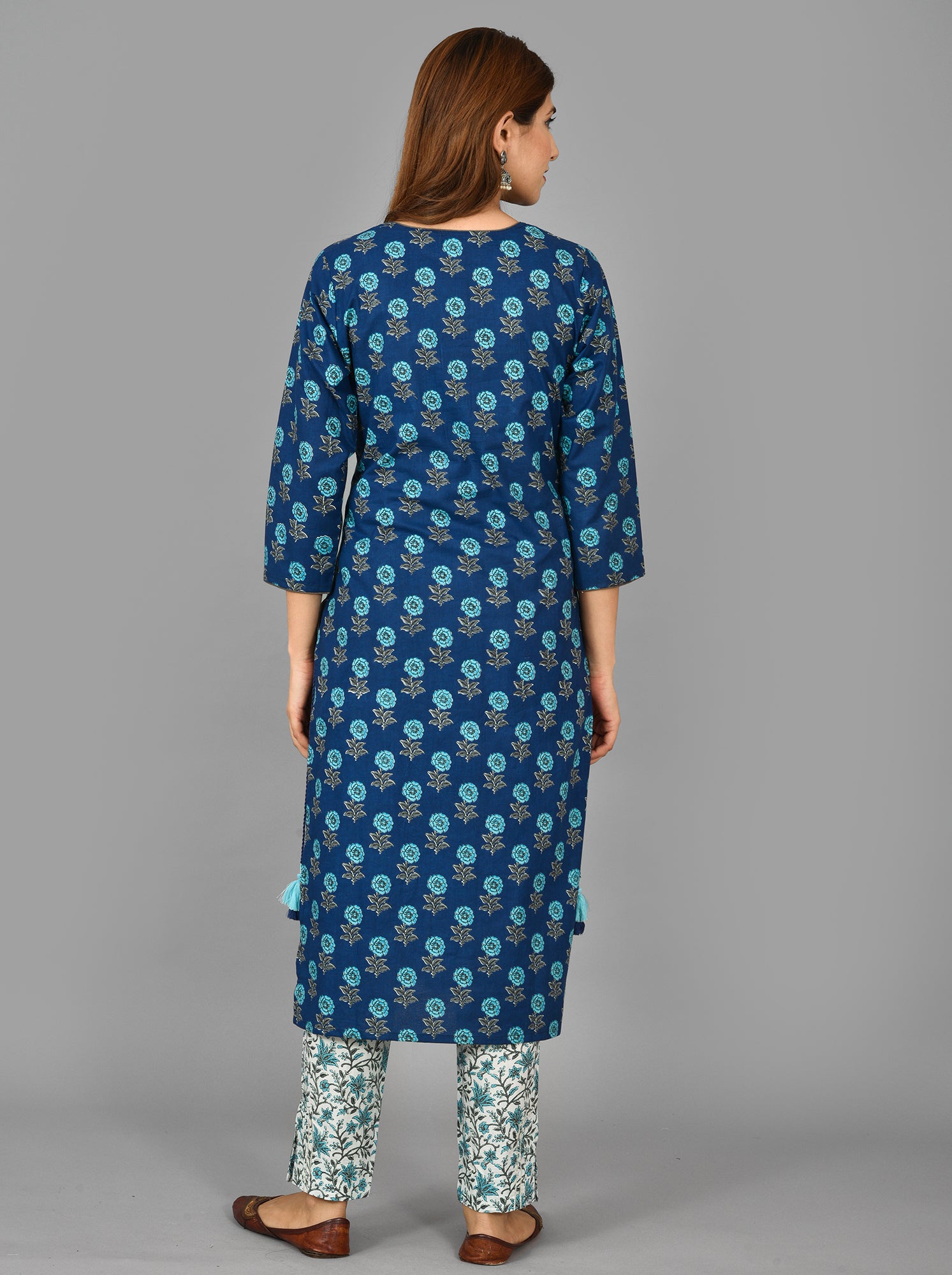 Kaajh Women's Blue Floral Print Cotton Suit Set - Distacart