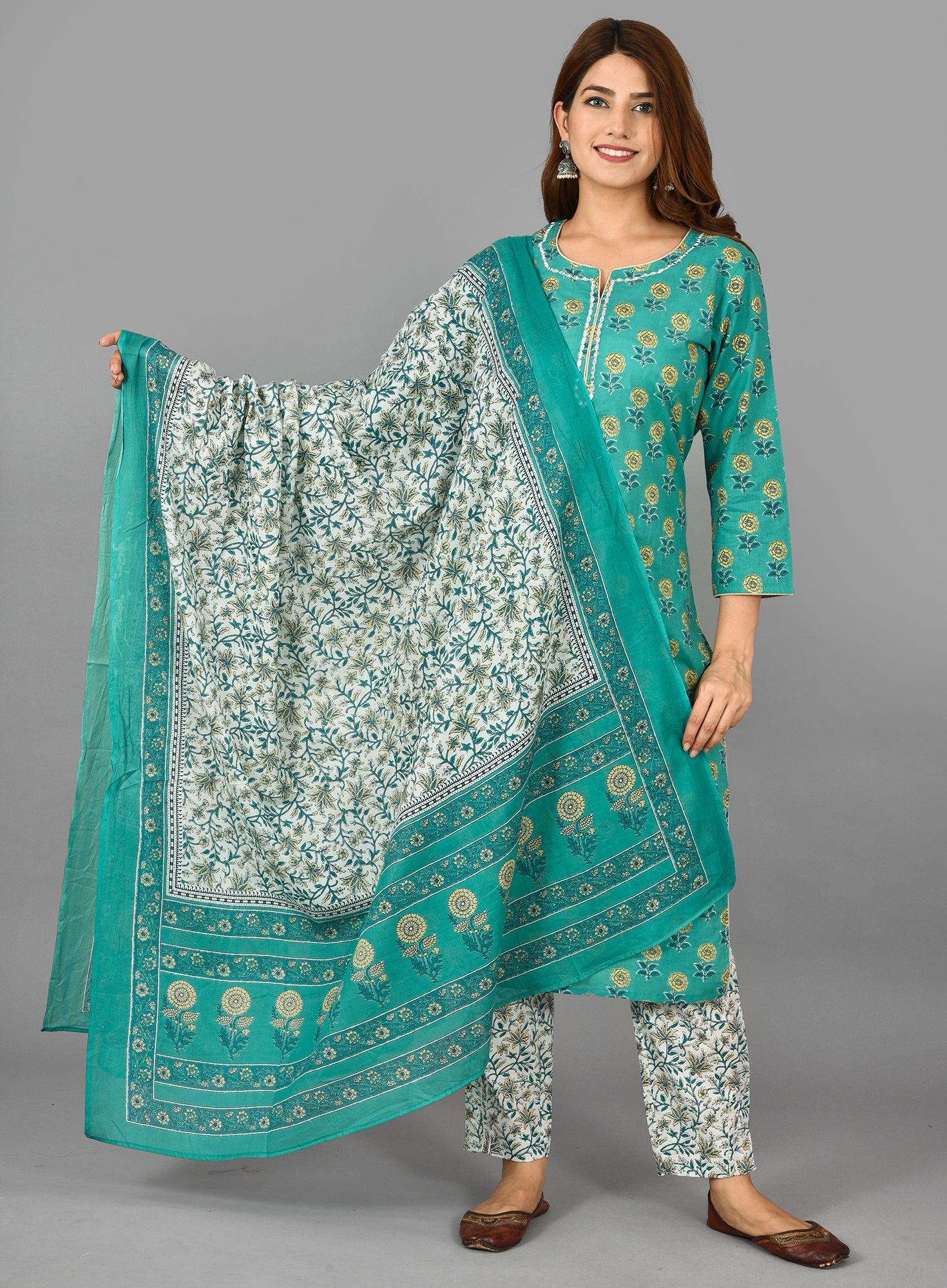 Kaajh Women's Green Floral Print Cotton Suit Set - Distacart