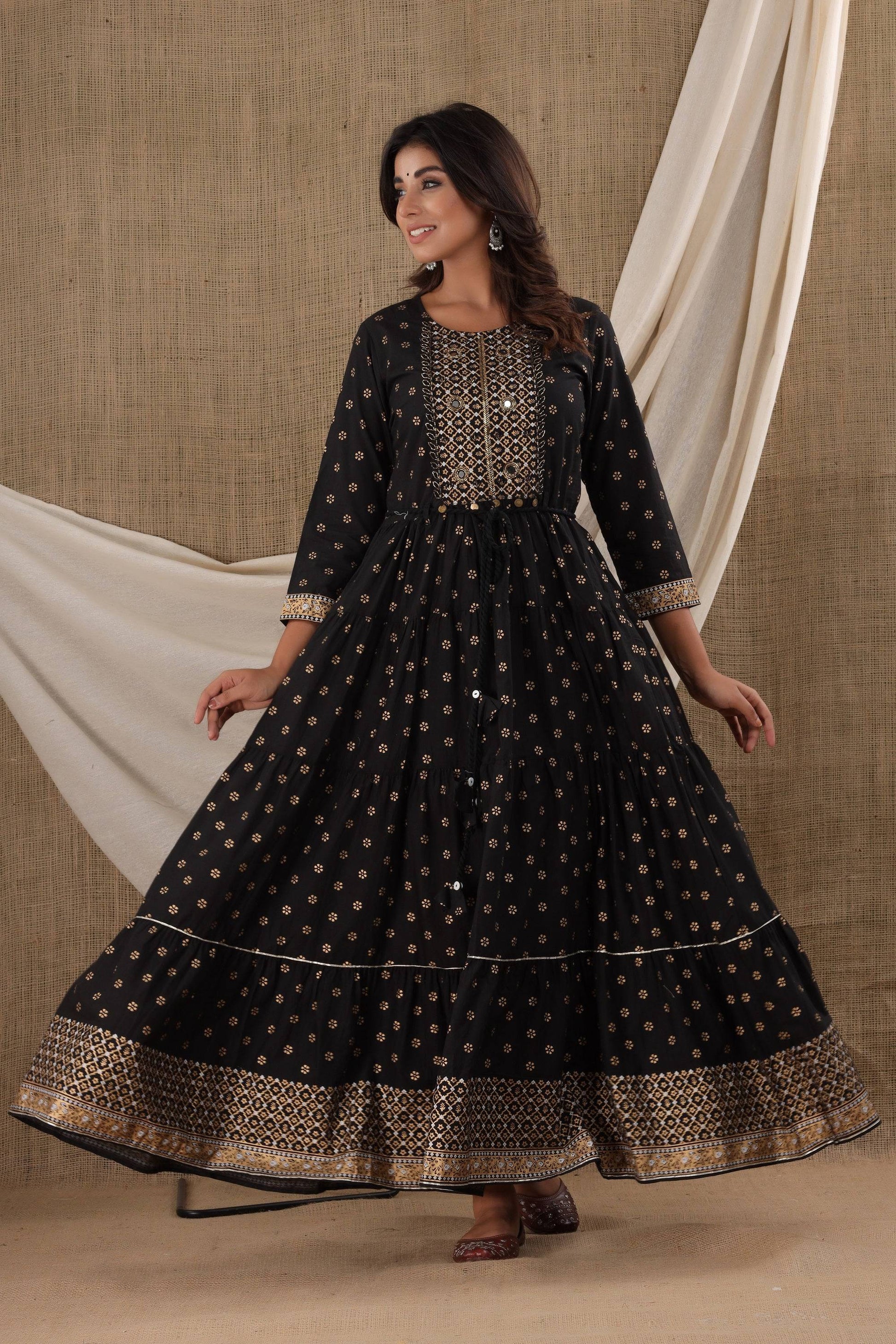 Kaajh Women's Black Mirror Embroidery Ethnic Kurta - Distacart