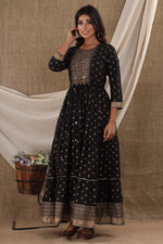 Thumbnail for Kaajh Women's Black Mirror Embroidery Ethnic Kurta - Distacart