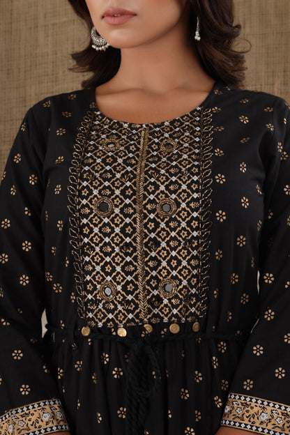 Kaajh Women's Black Mirror Embroidery Ethnic Kurta - Distacart