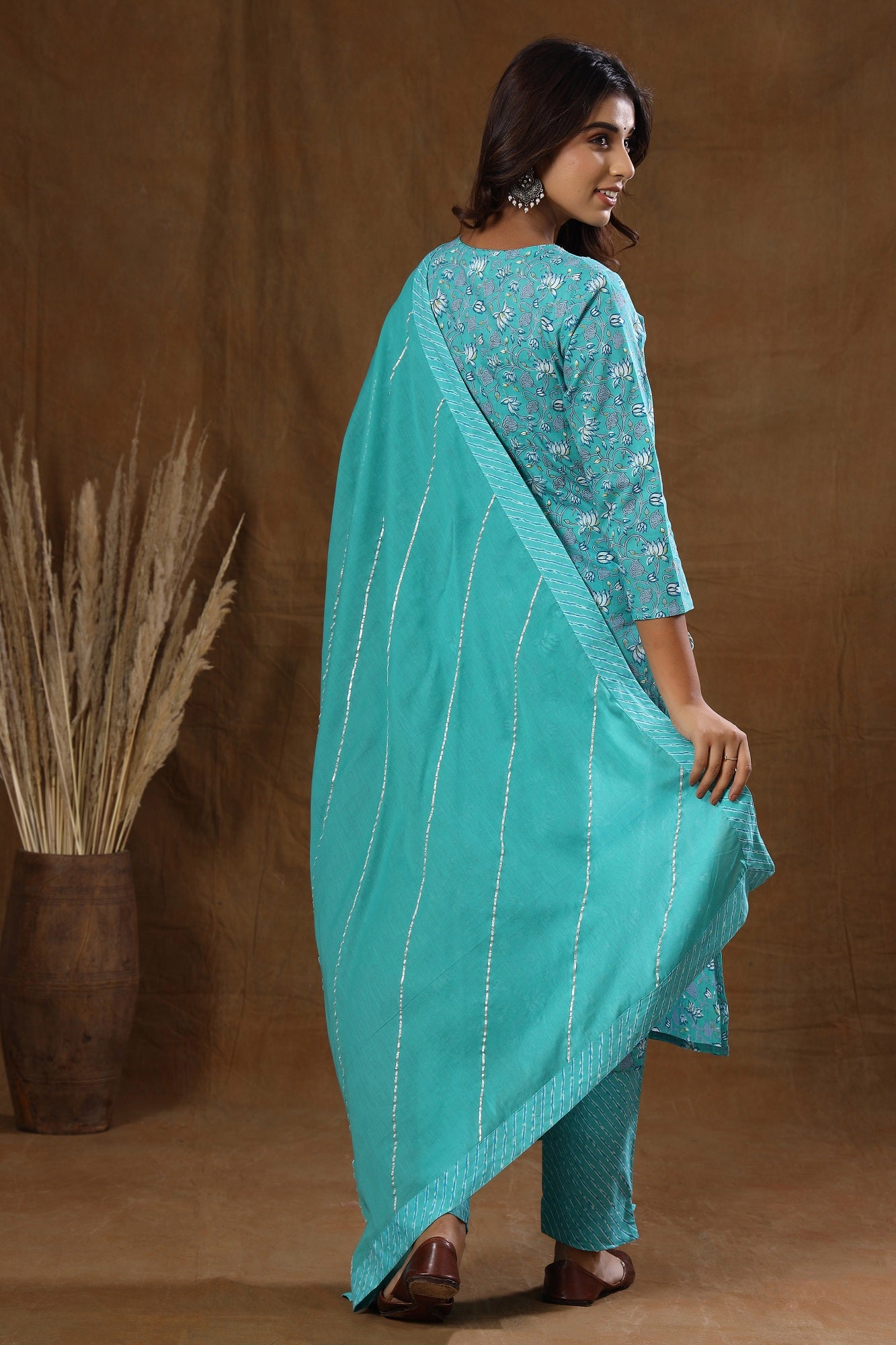 Kaajh Green Floral Print Suit Set For Women - Distacart