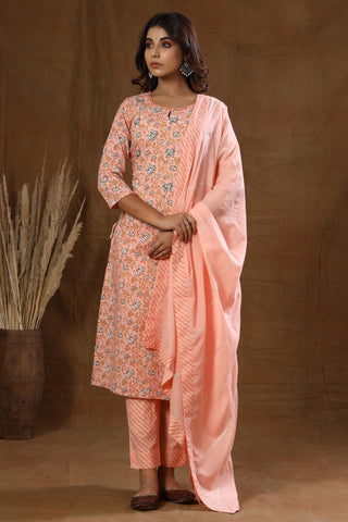 Kaajh Women's Pink Floral Print Beautiful Suit Set - Distacart