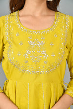 Thumbnail for Kaajh Women's Yellow Zari Embroidery Anarkali Kurta - Distacart