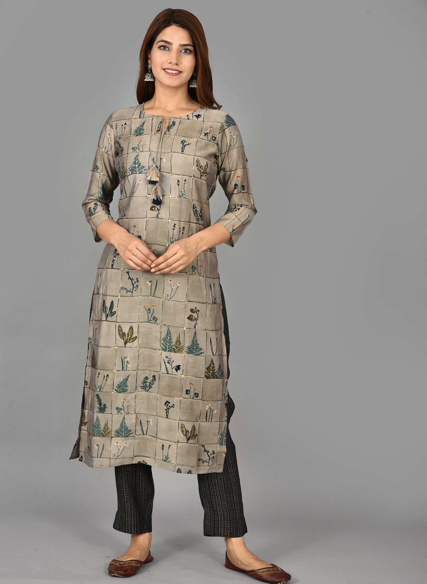 Kaajh Women's Grey Floral Printed Modal Kurta Pant Set - Distacart