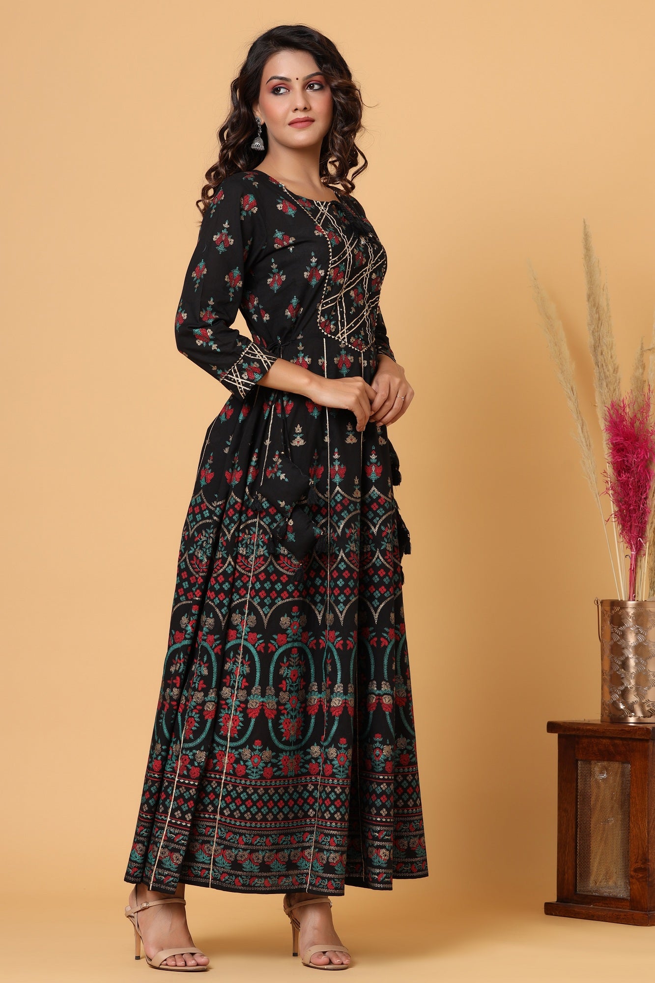 Kaajh Women's Black Gold Printed Embellishment Anarkali Kurta - Distacart