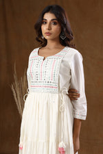 Thumbnail for Kaajh Women's White Mirror Embellishment Anarkali Kurta - Distacart