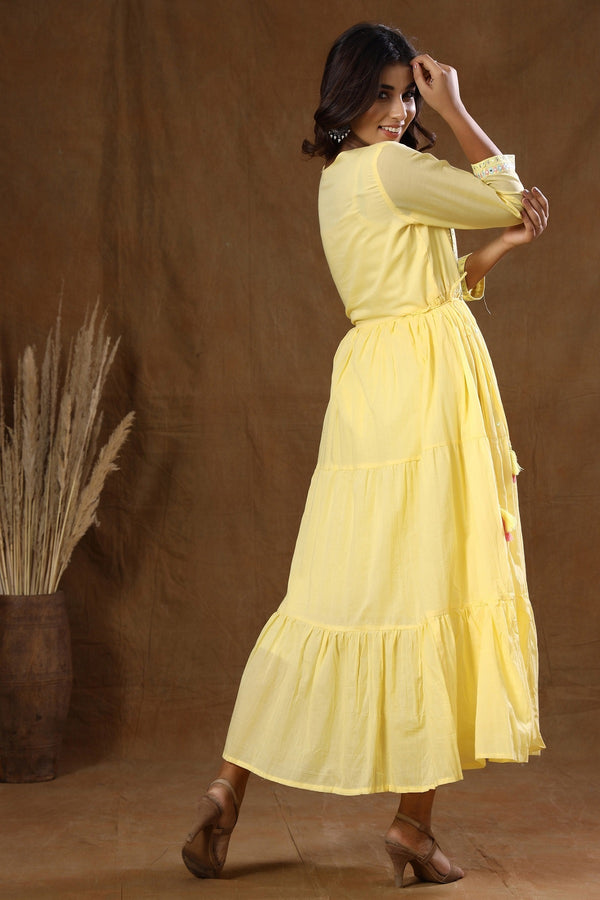 Kaajh Women's Yellow Mirror Embellishment Anarkali Kurta - Distacart