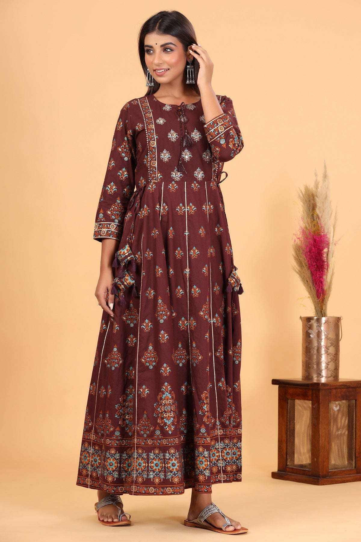 Kaajh Women's Maroon Printed Embellishment Anarkali Kurta - Distacart