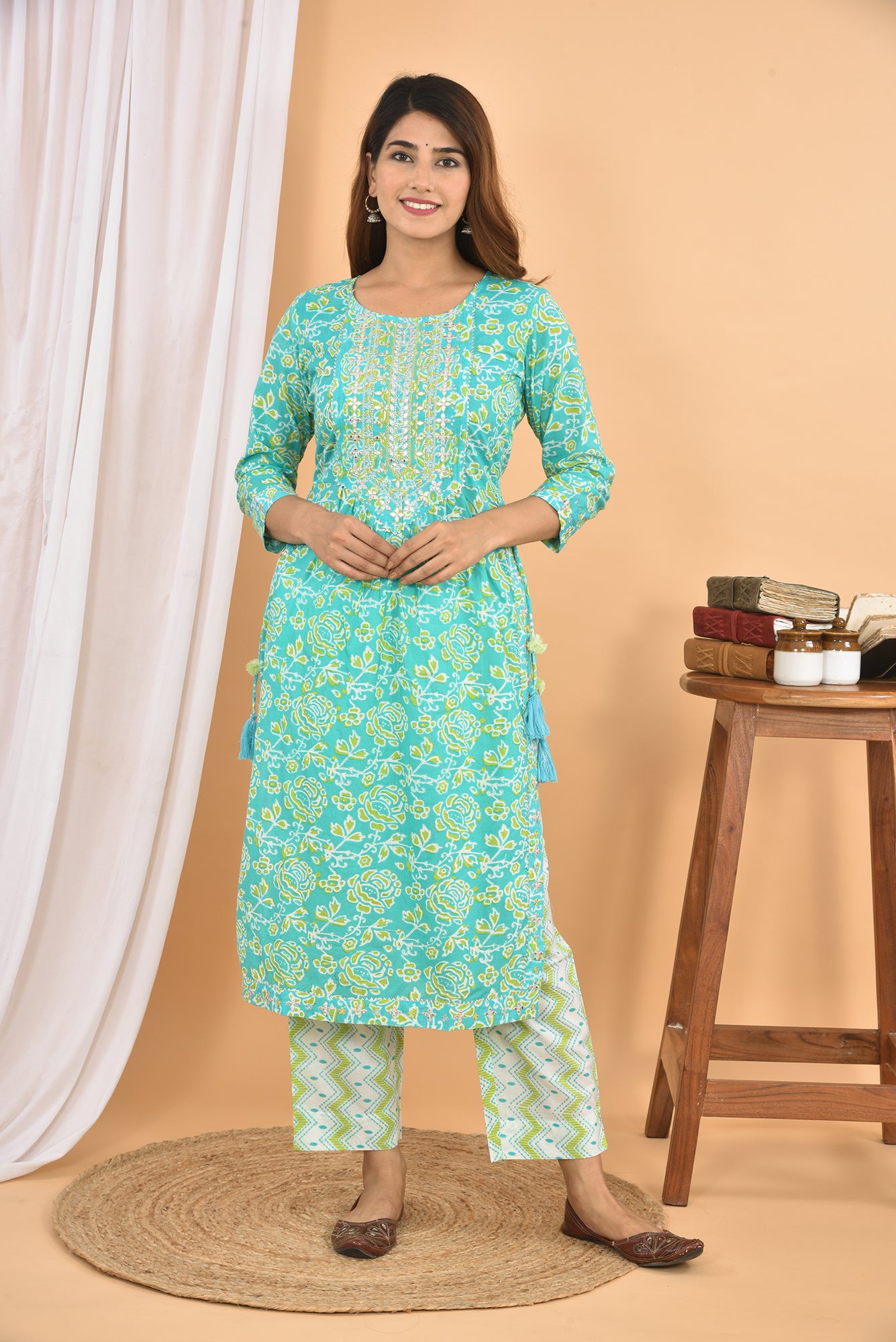 Kaajh Women's Sea Green Floral Printed Kurta Pant Set - Distacart