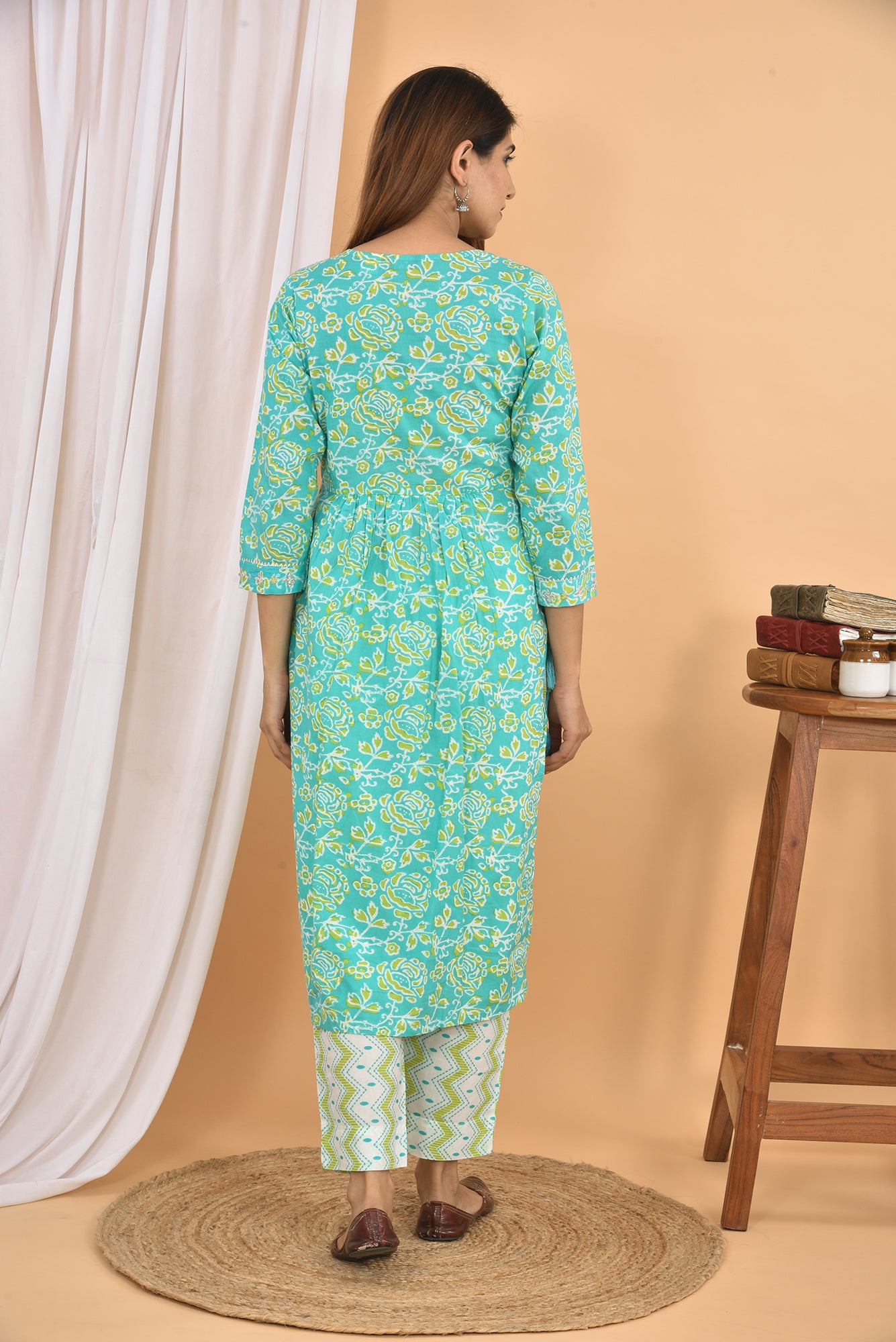 Kaajh Women's Sea Green Floral Printed Kurta Pant Set - Distacart