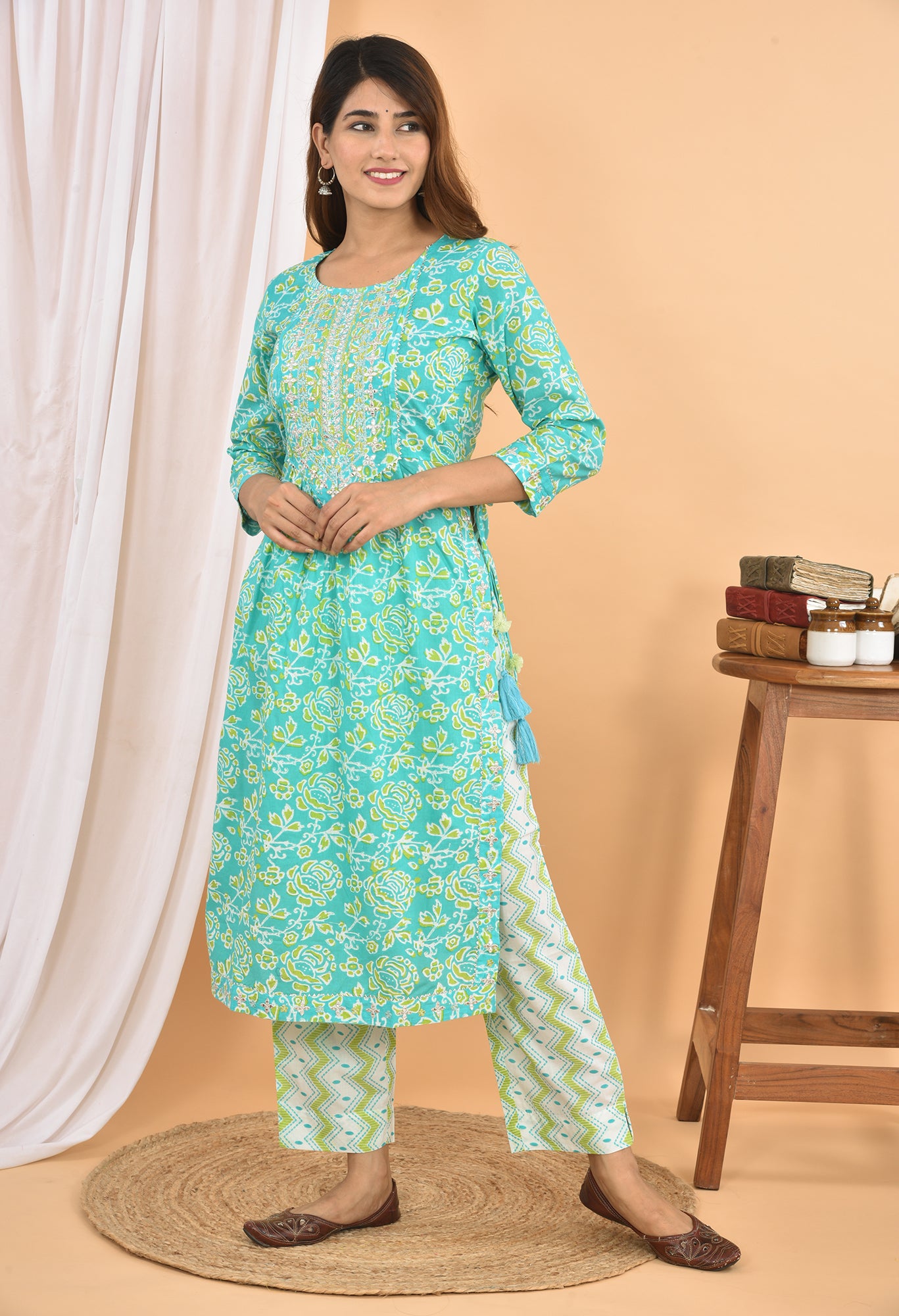 Kaajh Women's Sea Green Floral Printed Kurta Pant Set - Distacart