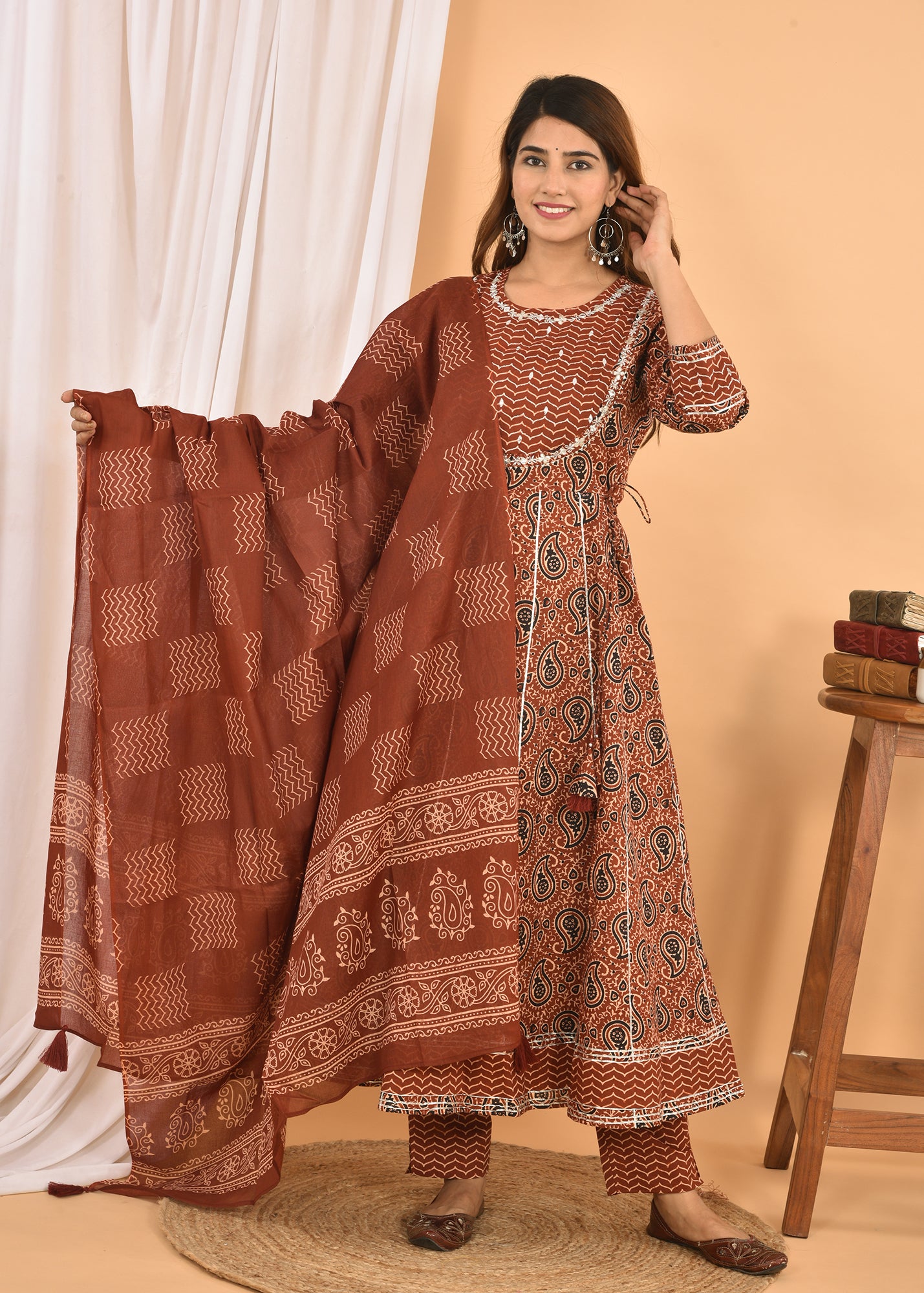Kaajh Women's Brown Embellished Anarkali Suit Set - Distacart