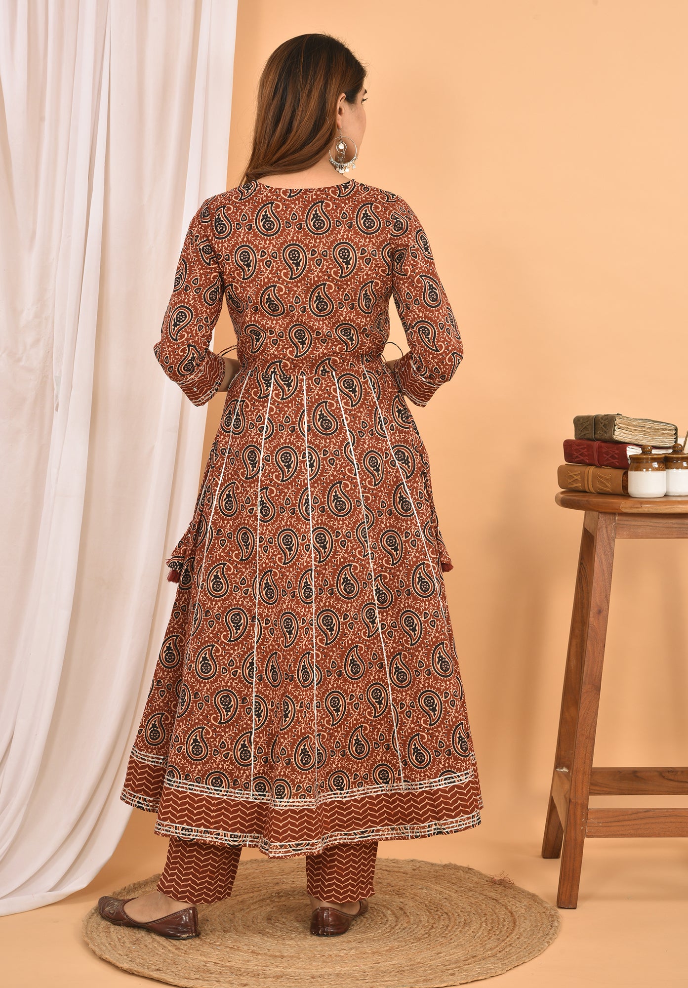 Kaajh Women's Brown Embellished Anarkali Suit Set - Distacart