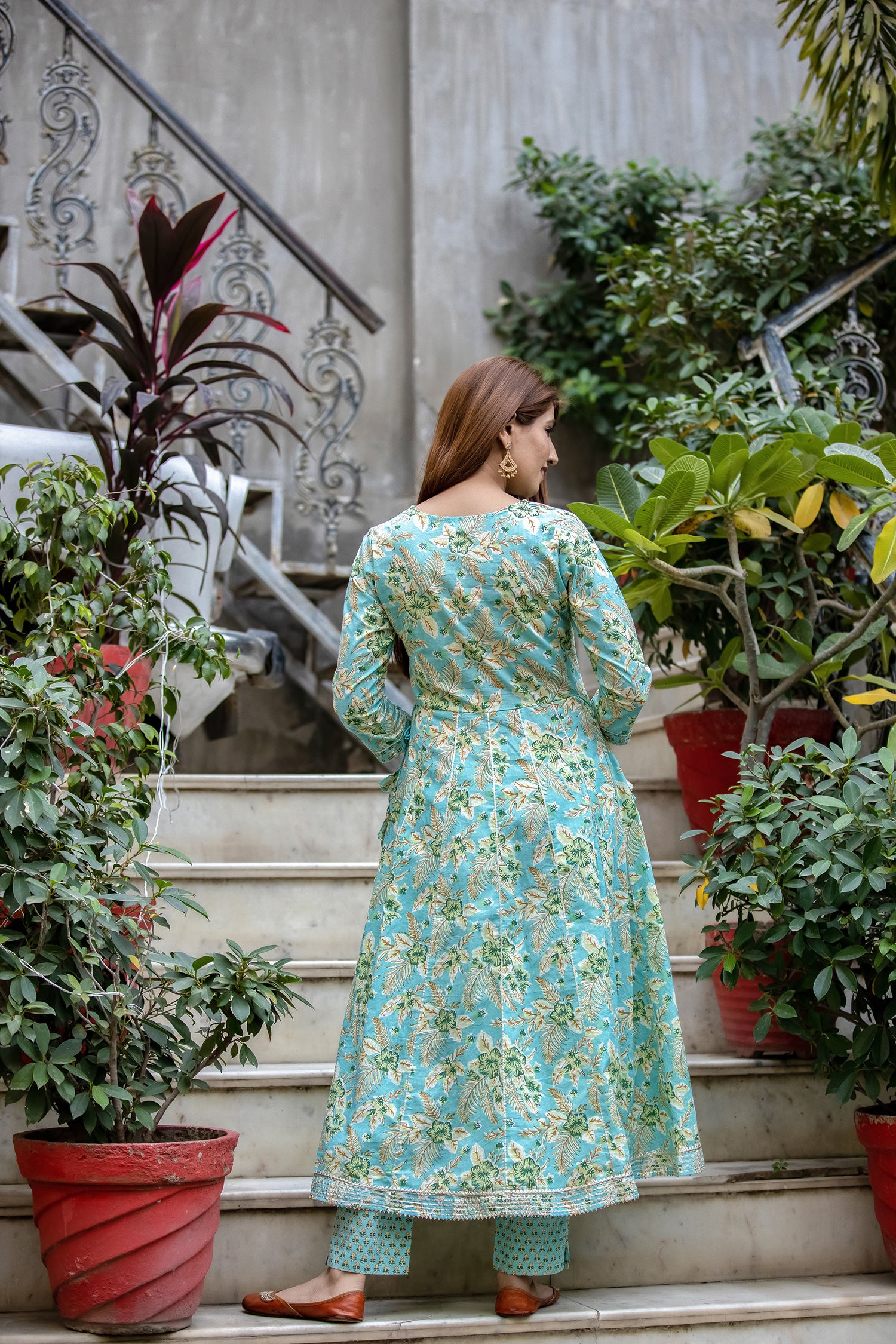 Kaajh Women's Green Mirror Embellished Anarkali Suit Set - Distacart