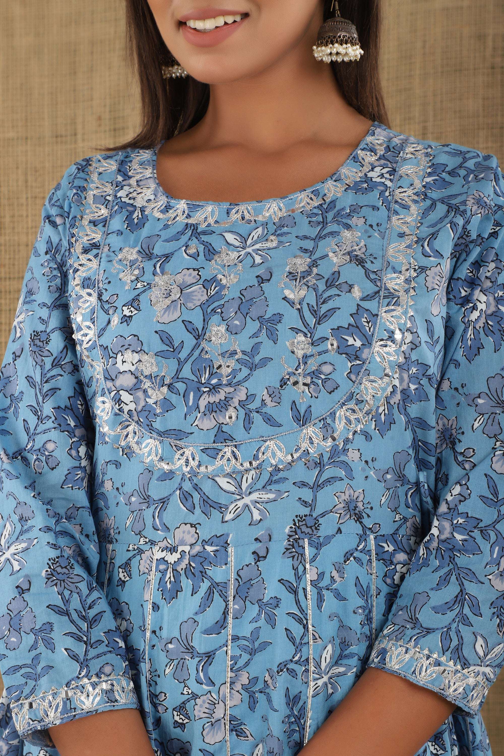 Kaajh Women's Blue Floral Print Embroidery Anarkali Kurta - Distacart