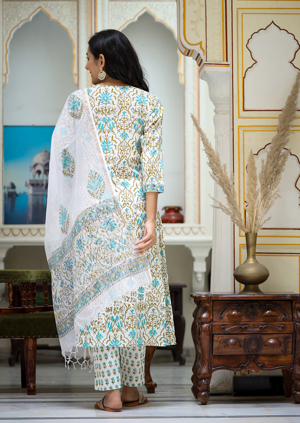 Kaajh Women's White-Green Cotton Handblock Kurta Pant Set With Dupatta - Distacart