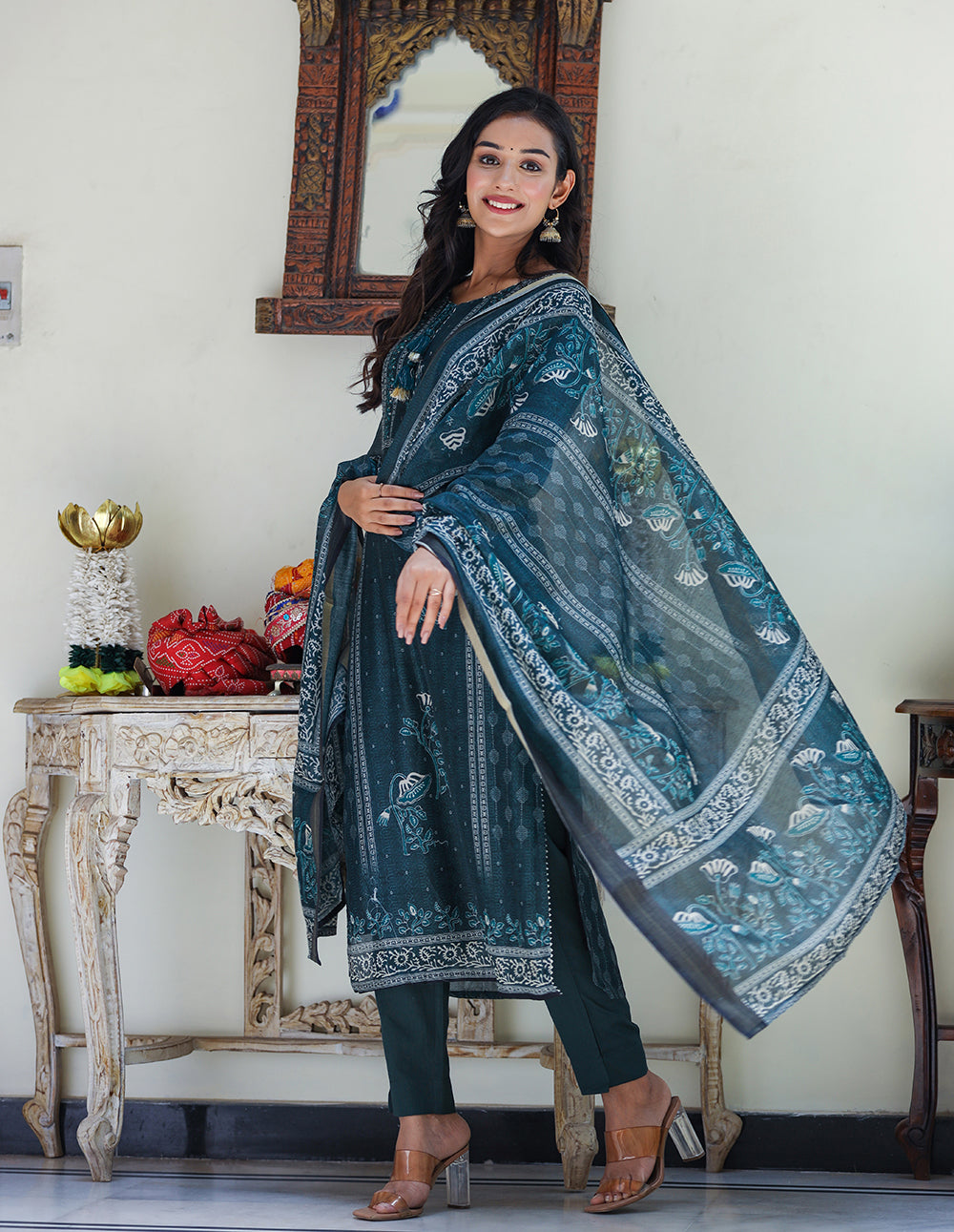 Kaajh Women's Royal Blue Chanderi Kurta Set With Pant And Dupatta - Distacart
