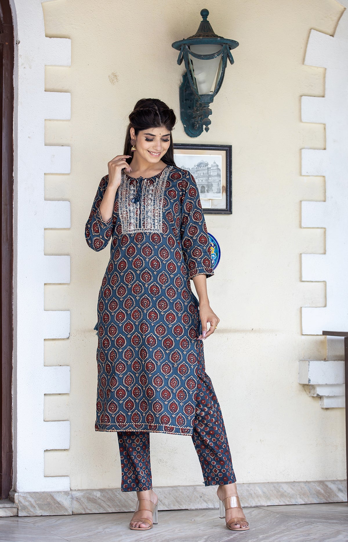 Kaajh Women's Blue Ajrak Print Cotton Kurta Pant Set - Distacart