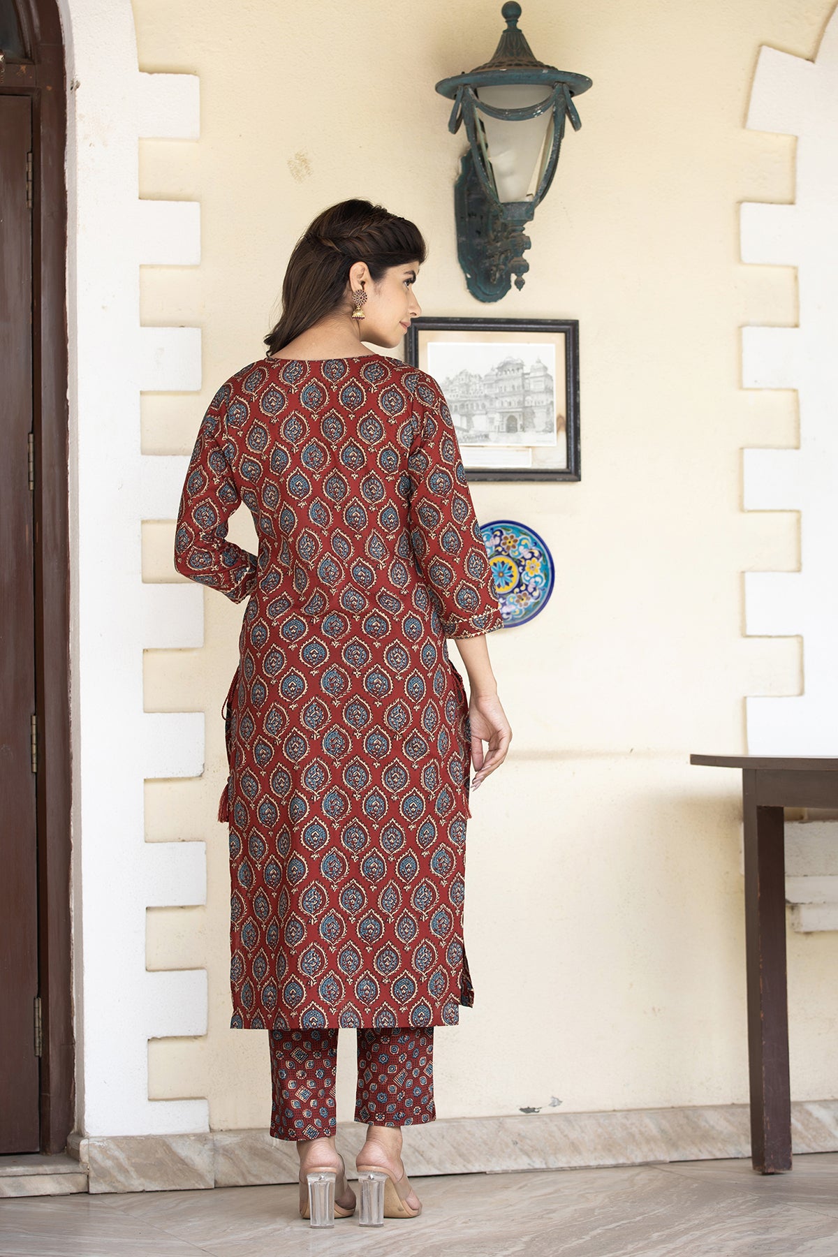 Kaajh Women's Red Ajrak Print Cotton Kurta Pant Set - Distacart