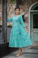Thumbnail for Kaajh Women's Sea Green Floral Printed Cotton Ethnic Dress - Distacart