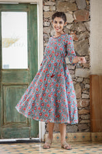 Thumbnail for Kaajh Women's Blue Red Floral Printed Cotton Ethnic Dress - Distacart