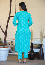 Thumbnail for Kaajh Green Floral Printed Kurta Pant Set For Women - Distacart