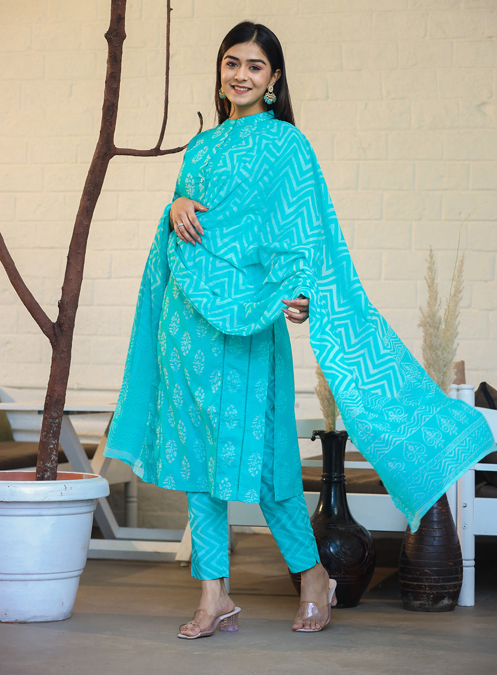 Kaajh Green Floral Printed Kurta Pant Set For Women - Distacart