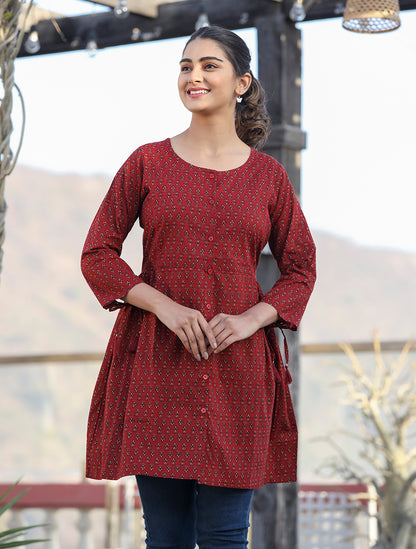 Kaajh Maroon Printed Shirt Style Cotton Tunic - Distacart