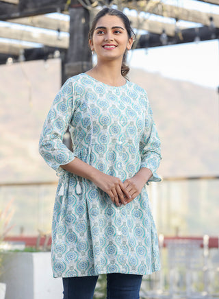 Kaajh Off White Green Printed Shirt Style Cotton Tunic - Distacart