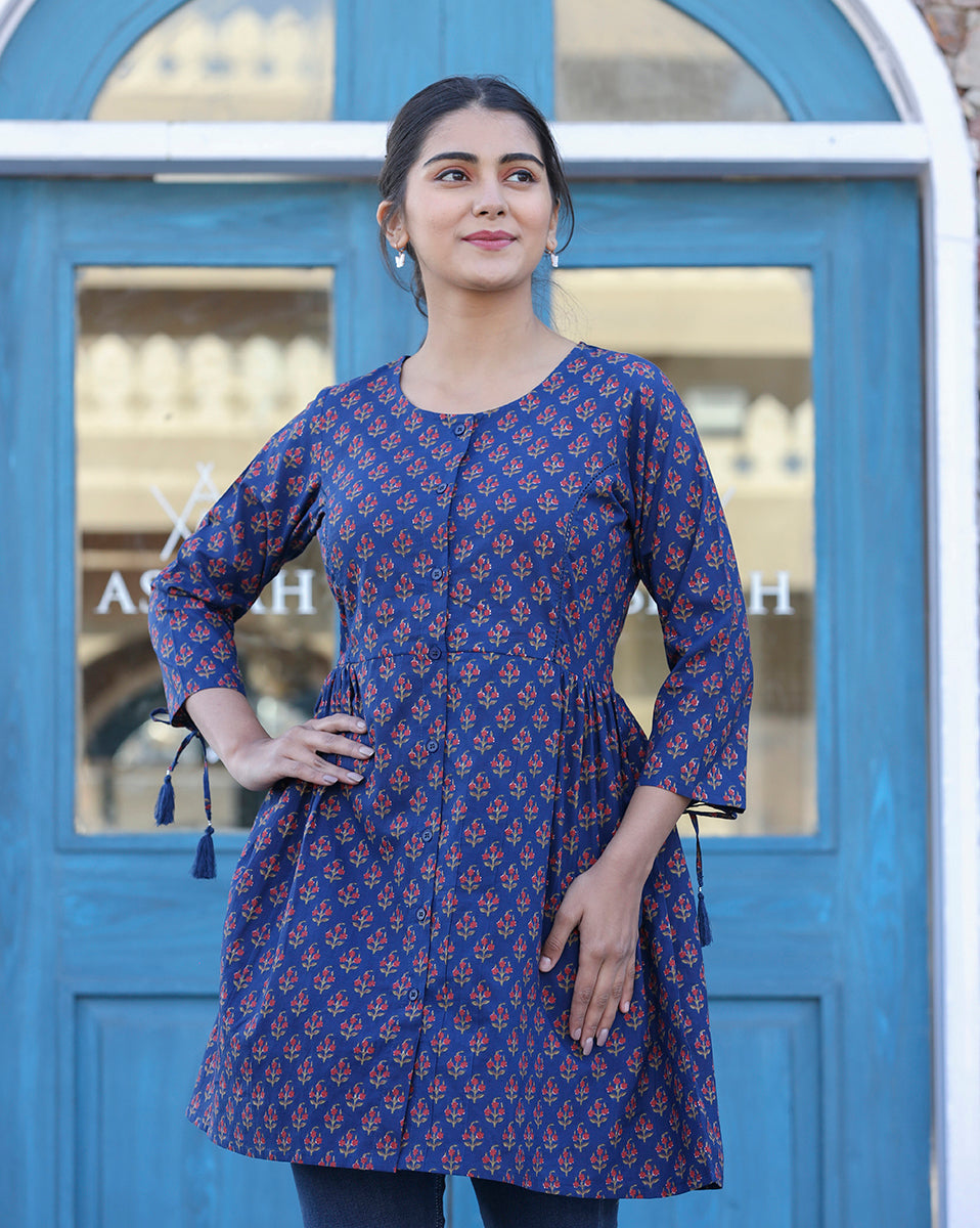 Kaajh Blue Printed Shirt Style Cotton Tunic - Distacart