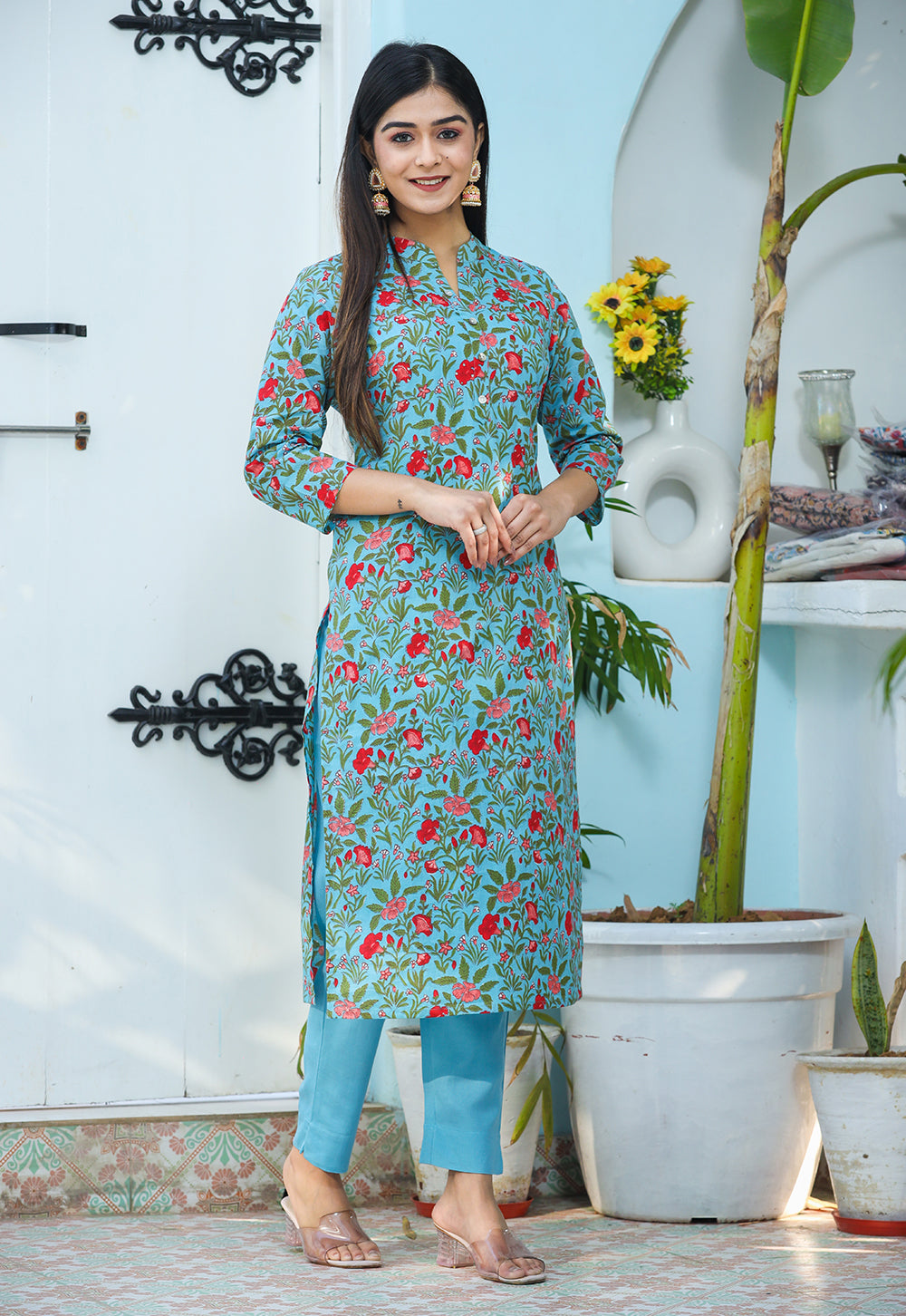 Kaajh Woman's Green Floral Print Cotton Kurta Pant Set - Distacart