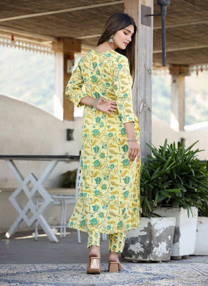 Kaajh Women's Yellow Floral Print Side Slit Cotton Kurta Pant Set - Distacart