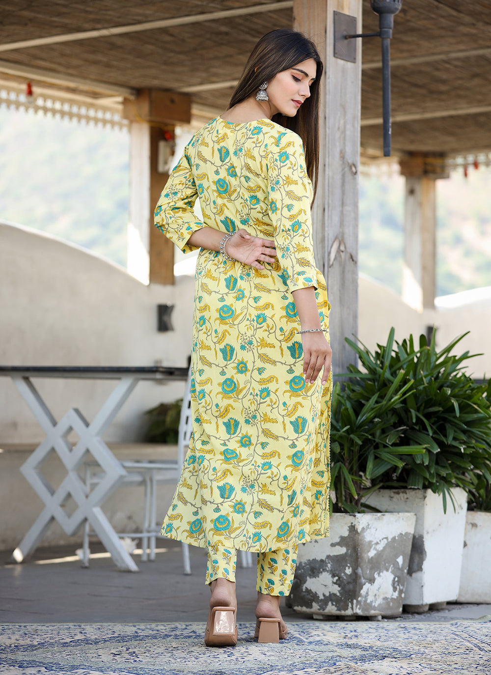 Lemon Yellow Floral Printed Cotton Kurti – Gatim Fashions