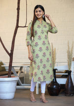 Thumbnail for Kaajh Woman's Green Floral Print Cotton Casual Kurta - Distacart